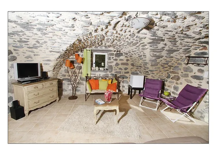 Ferme Du Pic D'allier Bed and breakfast