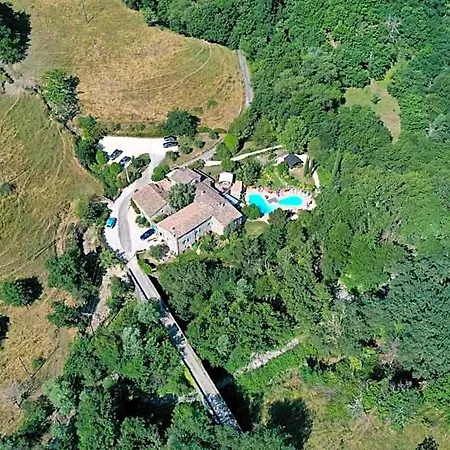 Frühstückspension Ferme Du Pic D'allier 3*